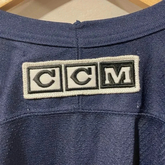 Vtg Centre Ice Toronto Maple Leafs NHL Practice Hockey Jersey - Air Knit - Picture 5 of 10